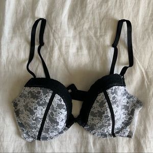 La Senza Convertible bra EEUC never worn 32D